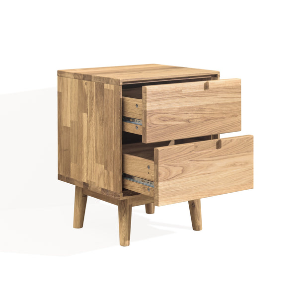Mesita de noche de madera maciza de roble Escandi | NordicStory