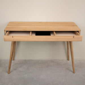 Mesa escritorio tocador de madera maciza de roble Escandi Atelier | NordicStory