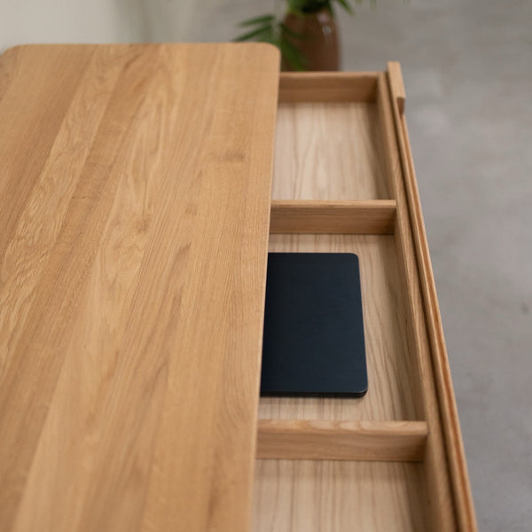 Mesa escritorio tocador de madera maciza de roble Escandi Atelier | NordicStory