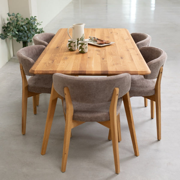 Mesa rectangular de comedor de madera maciza de roble Geneva | NordicStory