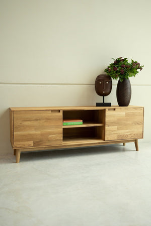 Mueble de TV de madera maciza de roble Escandi | NordicStory