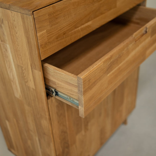 Sinfonier Cómoda de madera maciza de roble Escandi 2 | NordicStory