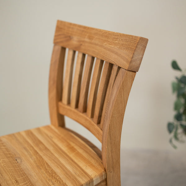 Taburete de bar de madera maciza de roble Provance | NordicStory