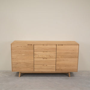 Aparador Cómoda de madera maciza roble Escandi Atelier | NordicStory