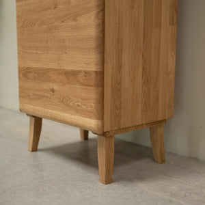 Armario Vitrina de madera maciza de roble Milan 1 | NordicStory