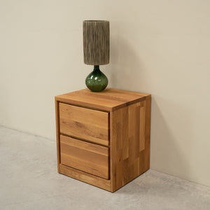 Mesa de noche de madera maciza de roble Oregon | NordicStory
