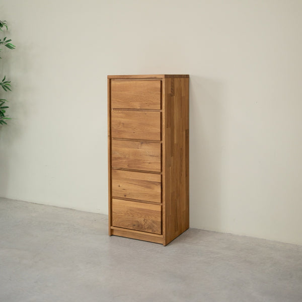 Cómoda alta de madera maciza de roble Oregon | NordicStory