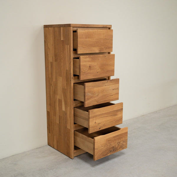 Cómoda alta de madera maciza de roble Oregon | NordicStory