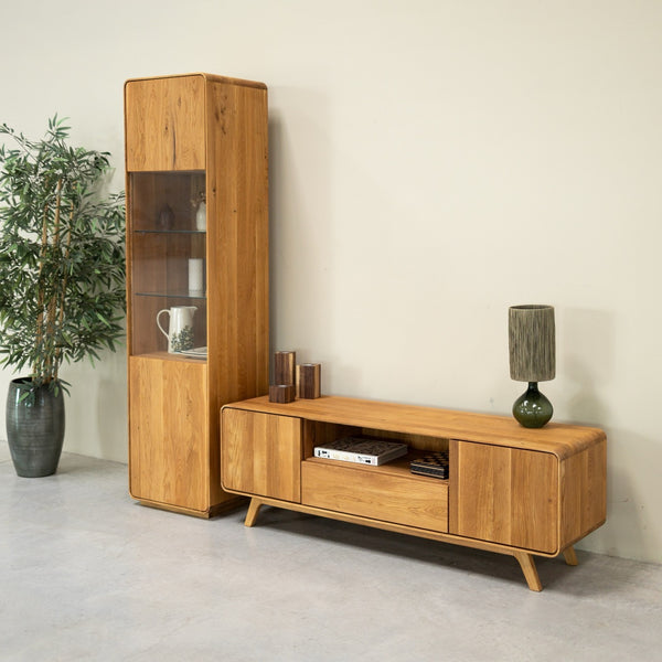 Vitrina de madera maciza roble Geneva 26 | NordicStory