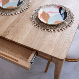 Mesa de comedor extensible de madera maciza de roble BERGAMO | NordicStory
