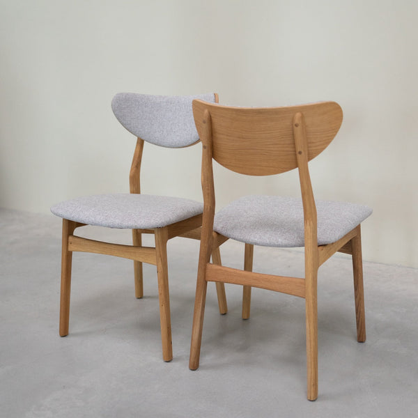 Pack de 2 o 4 Sillas de Comedor de Madera Maciza de Roble Maxwell, tapizado | NordicStory