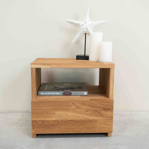 Mesita de noche de madera maciza de roble Denmark | NordicStory
