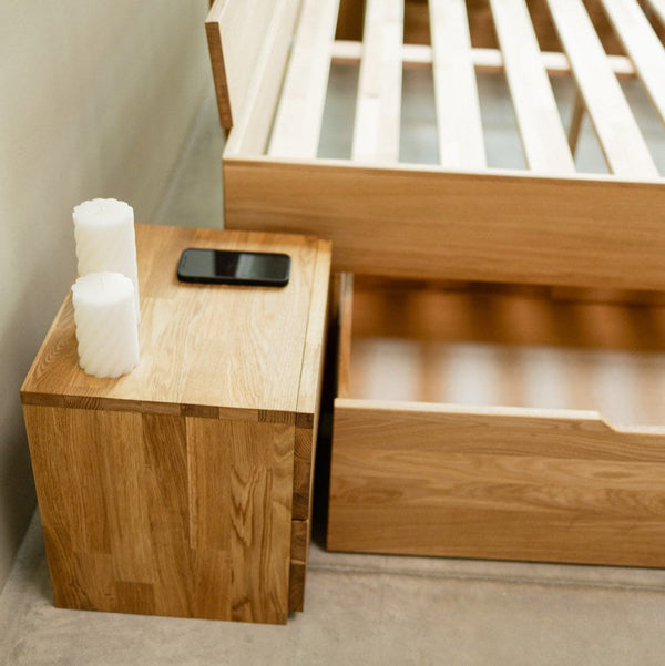 Mesita de noche de madera maciza de roble Denmark 2 | NordicStory