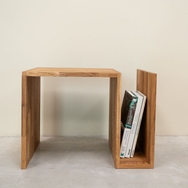 Mesa auxiliar de madera maciza de roble Sofi | NordicStory