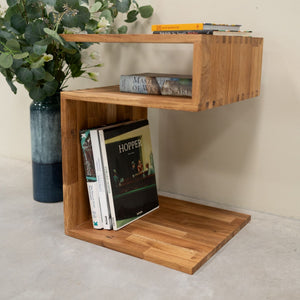 Mesa auxiliar de madera maciza de roble Sofi | NordicStory