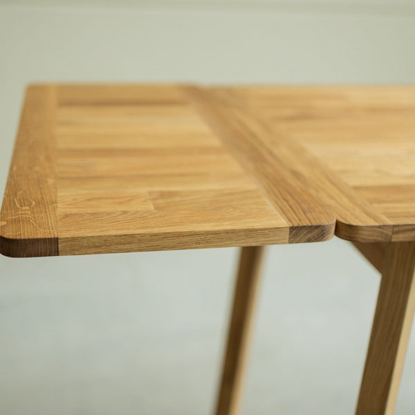 Mesa extensible de comedor de madera maciza de roble Mini 1 | NordicStory