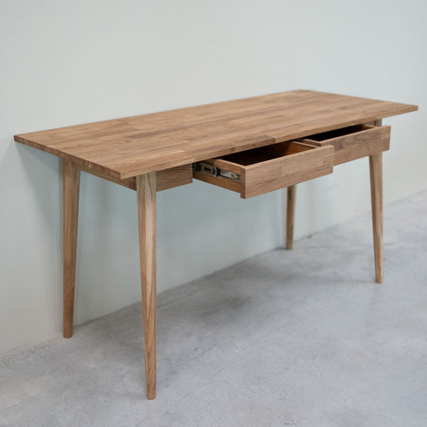 Mesa escritorio de madera maciza de roble Escandi  | NordicStory