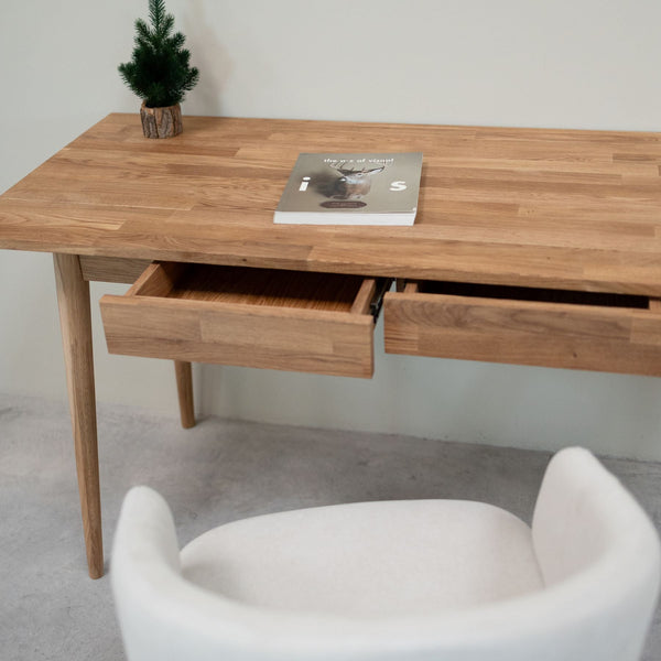 Mesa escritorio de madera maciza de roble Escandi  | NordicStory