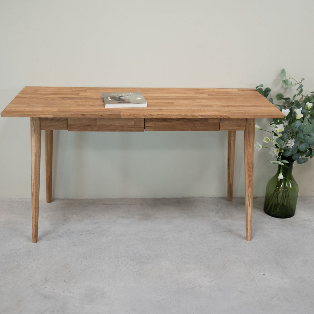 Mesa escritorio de madera maciza de roble Escandi  | NordicStory