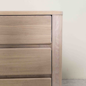 Mesita de madera maciza roble Elsa 30 | NordicStory