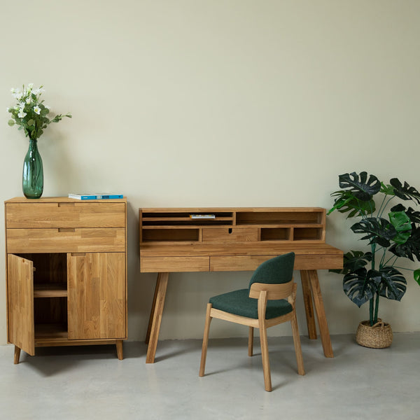 Mesa escritorio de madera maciza de roble Einstein 2 con estanteria flotante | NordicStory