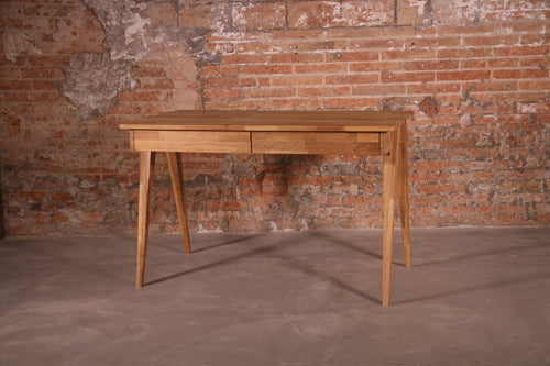 Mesa escritorio de madera maciza de roble Berg | NordicStory