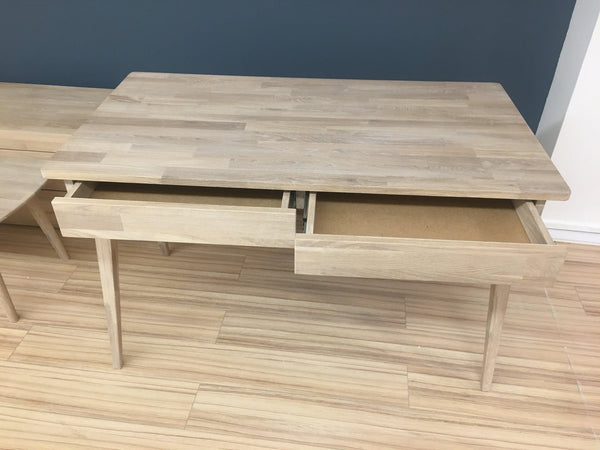 Mesa escritorio de madera maciza de roble Berg | NordicStory