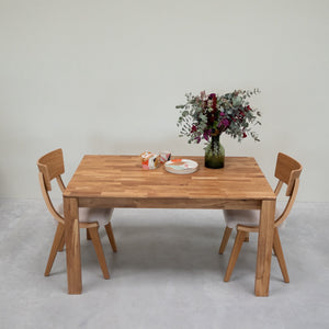 Mesa de comedor de madera maciza de roble Mauritz 4 | NordicStory