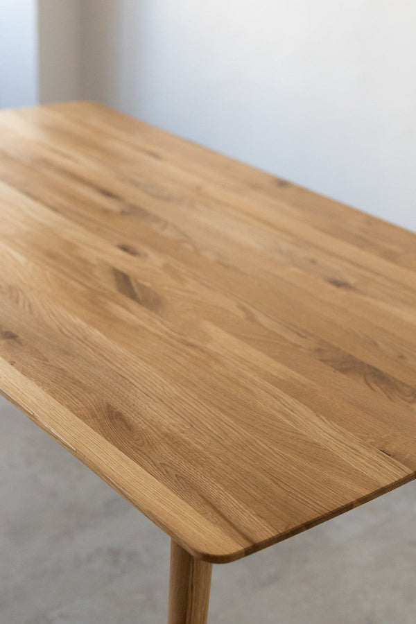 Mesa rectangular de comedor de madera maciza de roble Escandi 1 | NordicStory