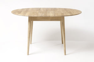 Mesa de comedor redonda y extensible de madera maciza de roble Escandi 5 | NordicStory