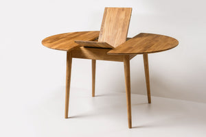 Mesa de comedor redonda y extensible de madera maciza de roble Escandi 6 | NordicStory