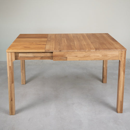 Mesa extensible de comedor de madera maciza de roble Marsi | NordicStory