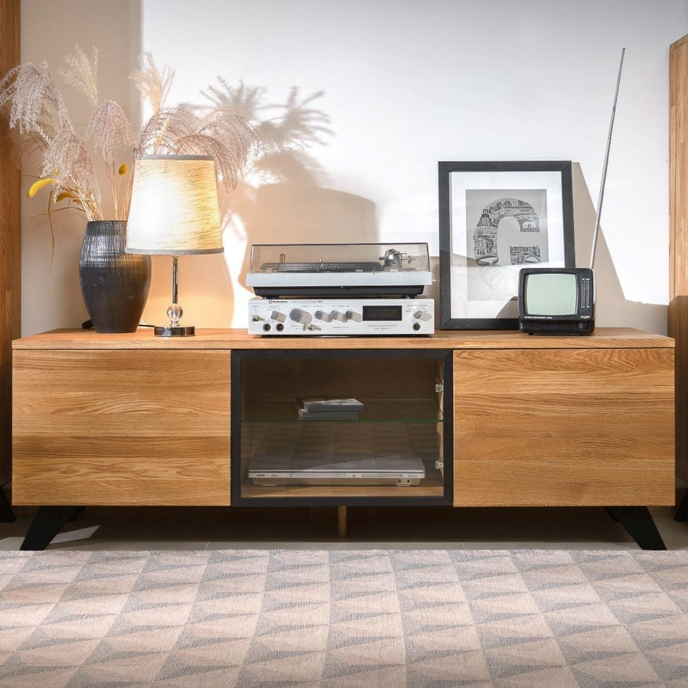 Mueble de TV de madera maciza de roble Moritz | NordicStory