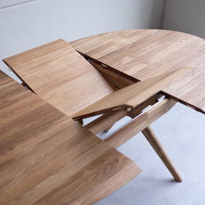 Mesa extensible de comedor de madera maciza de roble Carmen | NordicStory
