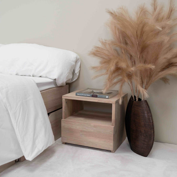 Cama con almacenaje de madera maciza de roble Sofia | NordicStory