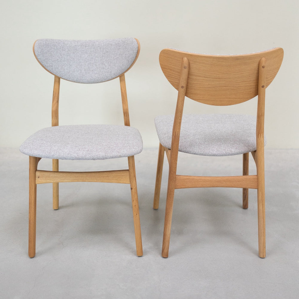 Pack de 2 o 4 Sillas de Comedor de Madera Maciza de Roble Maxwell, tapizado | NordicStory