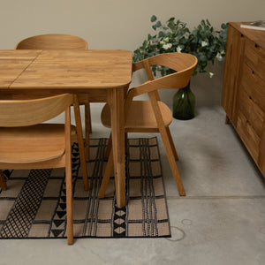 Pack de 2 o 4 Sillas de Comedor de Madera Maciza de Roble Knut | NordicStory