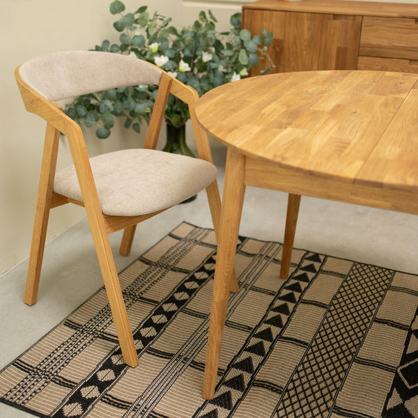 Pack de 2 o 4 Sillas de Comedor de madera maciza de roble Knut, tapizado Beige/Gris Antracita | NordicStory