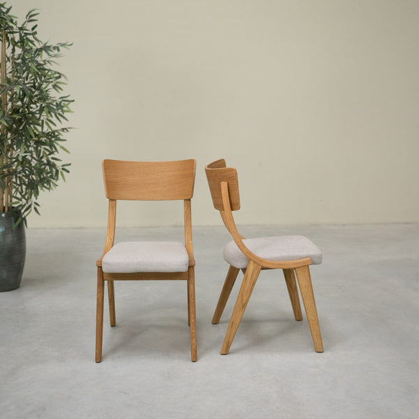 Pack de 2 o 4 Sillas de Comedor de Madera Maciza de Roble Lucas, tapizado Gris o Beige | NordicStory