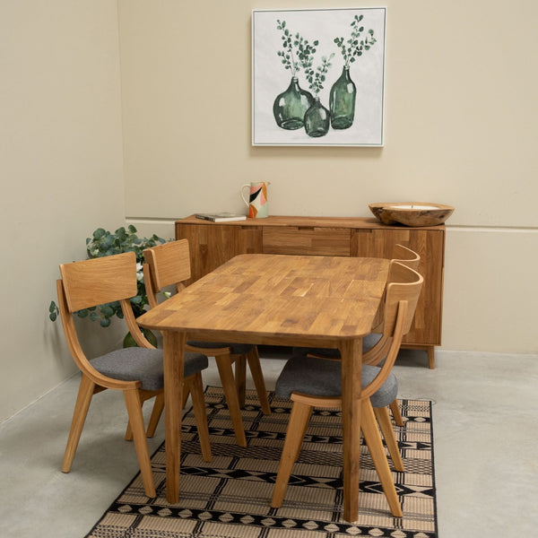 Pack de 2 o 4 Sillas de Comedor de Madera Maciza de Roble Lucas, tapizado Gris o Beige | NordicStory