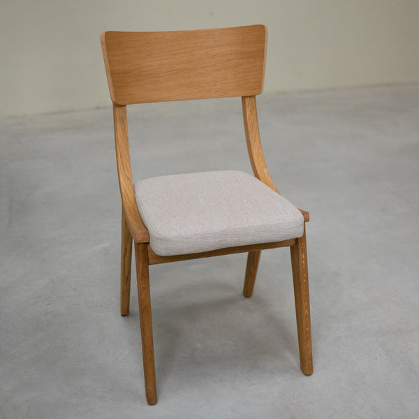 Pack de 2 o 4 Sillas de Comedor de Madera Maciza de Roble Lucas, tapizado Gris o Beige | NordicStory