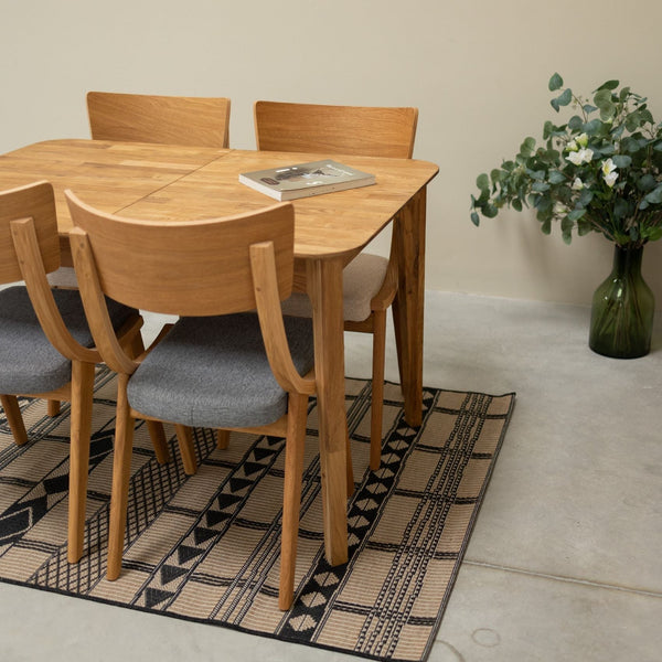 Pack de 2 o 4 Sillas de Comedor de Madera Maciza de Roble Lucas, tapizado Gris o Beige | NordicStory