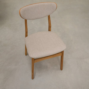 Pack de 2 o 4 sillas de madera maciza de roble Maxwell | VESKOR