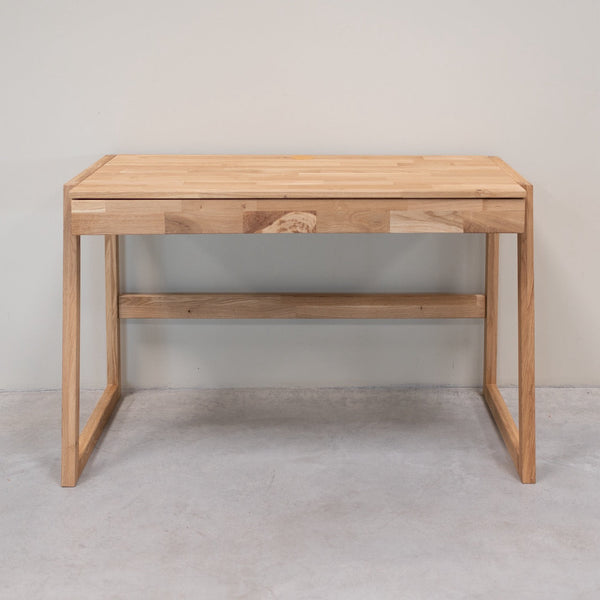 Mesa escritorio de madera maciza de roble Eric | NordicStory