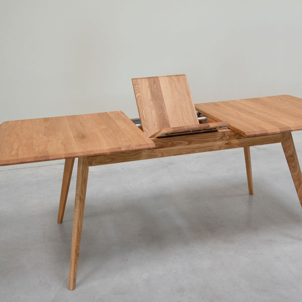 Mesa de comedor extensible de madera maciza roble Geneva | NordicStory