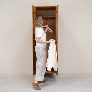 Armario de 2 puertas de madera maciza roble Geneva | NordicStory