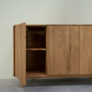 Aparador de madera maciza roble Geneva 2 | NordicStory