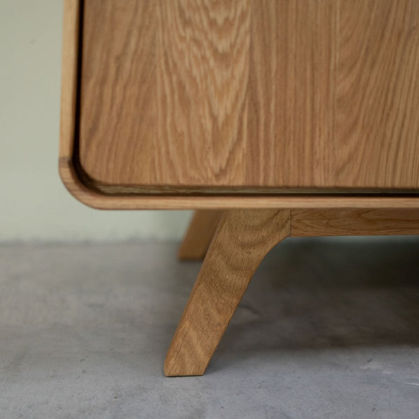Aparador de madera maciza roble Geneva 2 | NordicStory