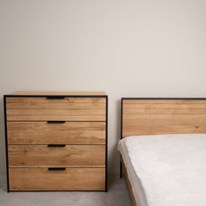 Cómoda de madera maciza roble Runa | NordicStory