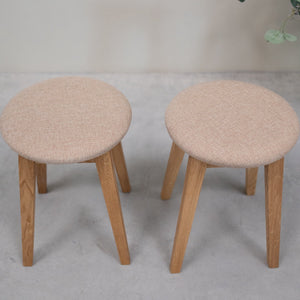 Pack de 2 o 4 Taburetes de Comedor de Madera Maciza Diana, tapizado | NordicStory